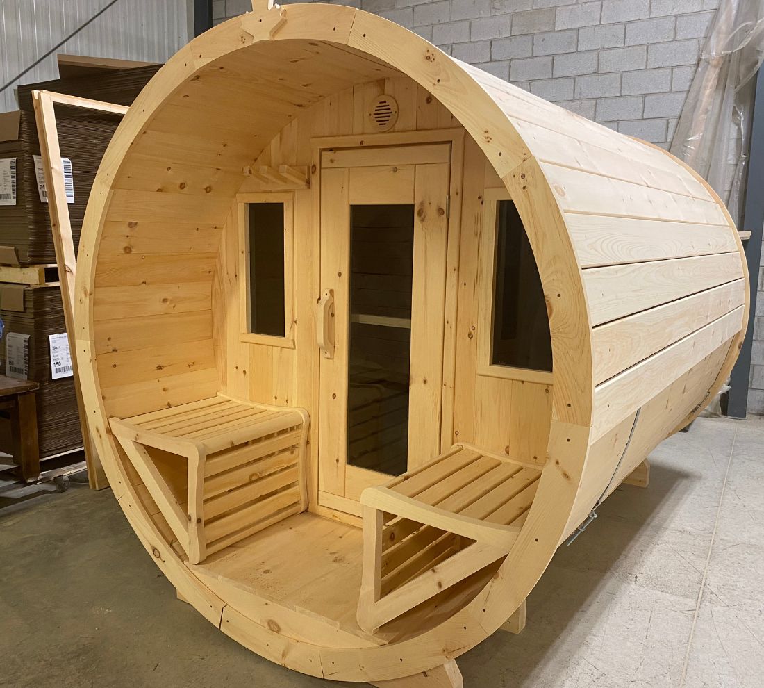 True North Barrel Outdoor Sauna - Red Cedar, White Cedar, Pine Wood